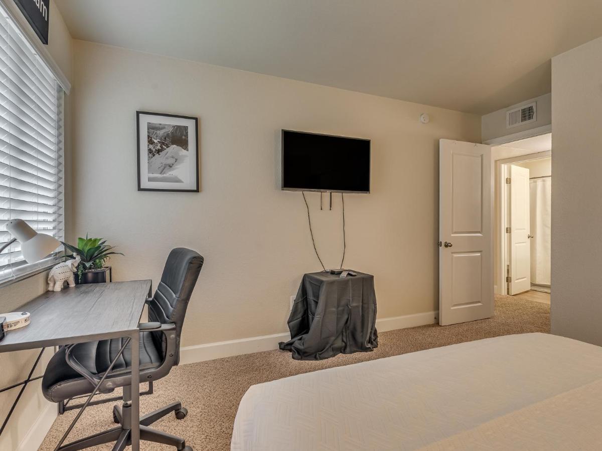 Outercontinental Lounge Daire Oklahoma Dış mekan fotoğraf